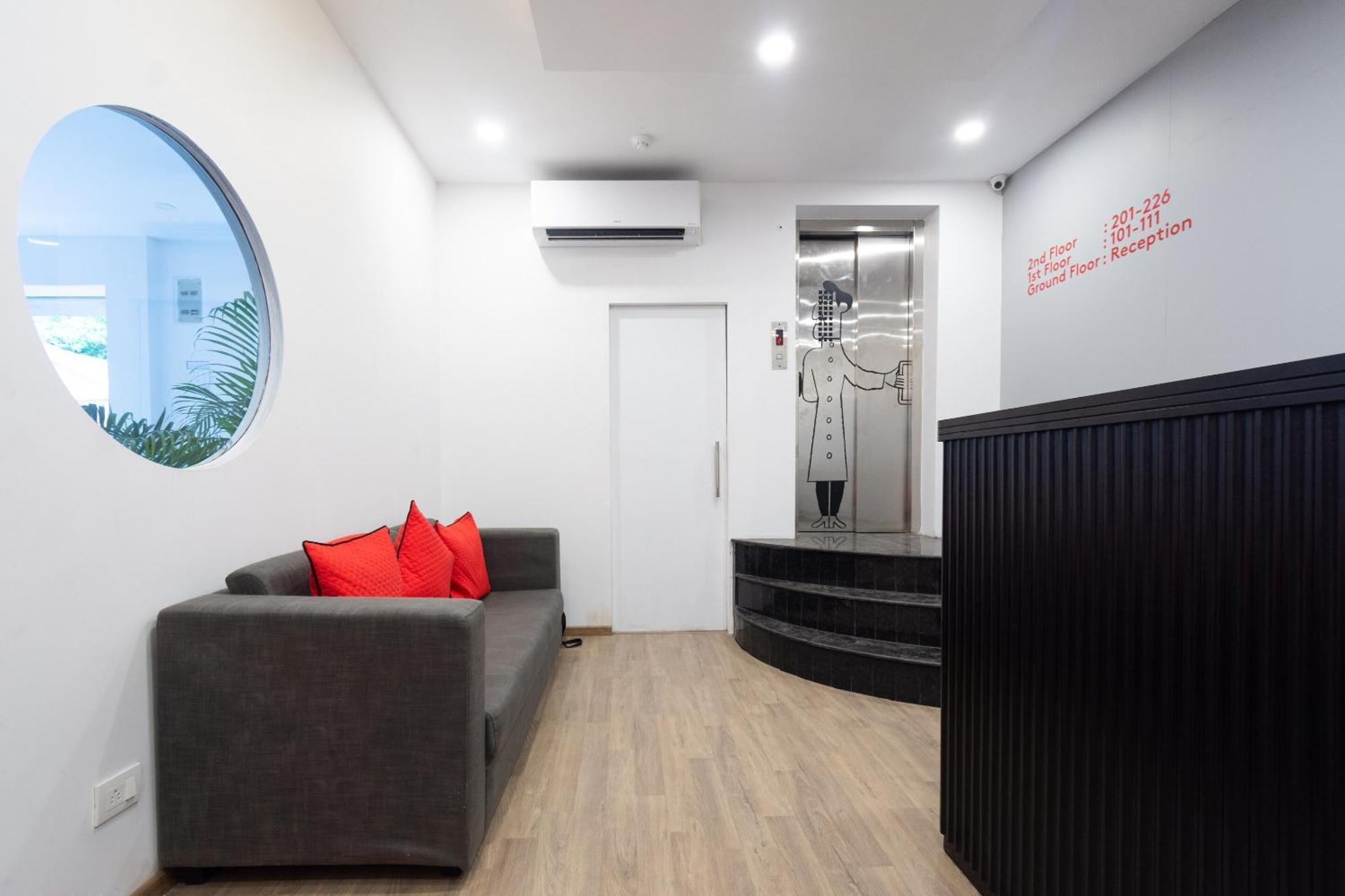 Townhouse Hotel Mannat International コルカタ エクステリア 写真